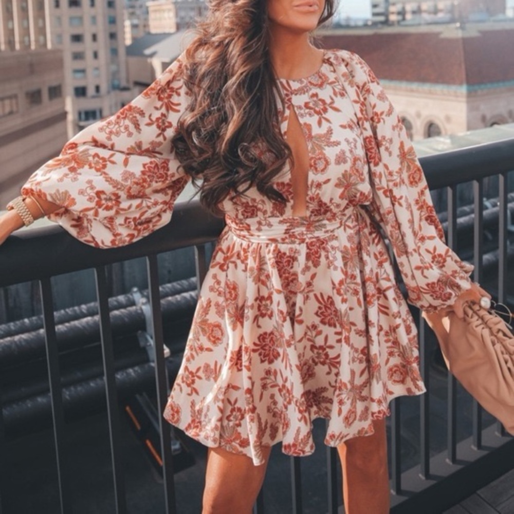 Floral Keyhole Bell-Sleeve Mini Dress - Cream/Rust